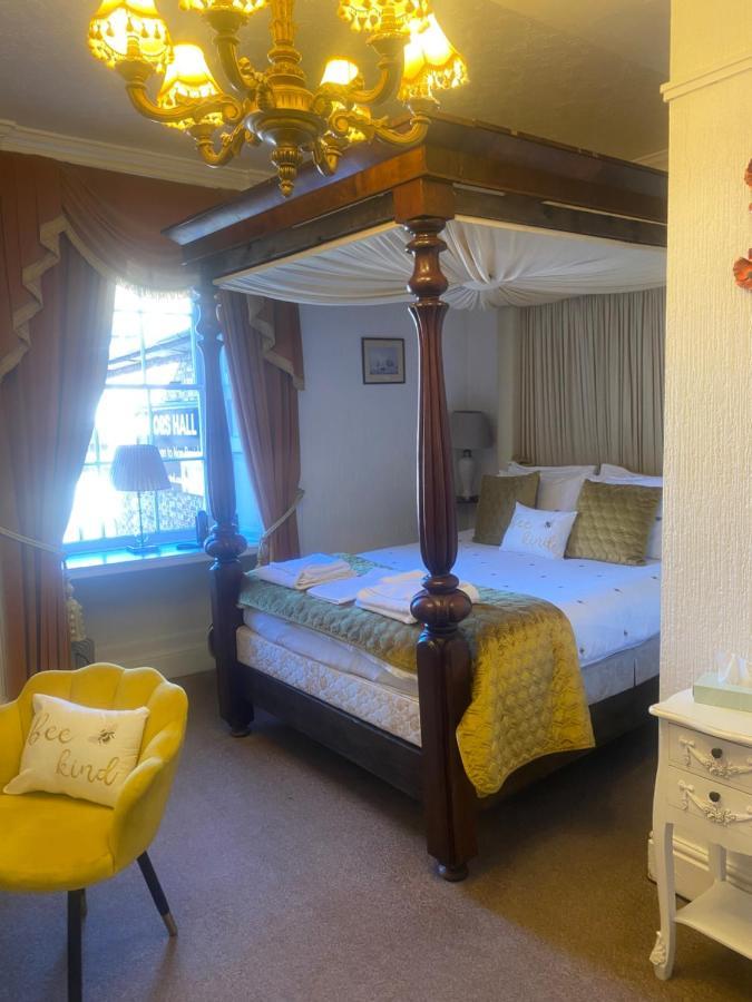 Parlors Hall Hotel 브리지노스 외부 사진